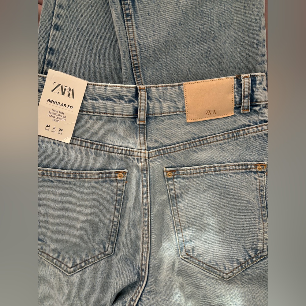 Zara High Waist/Long Length/Regular Leg Jeans